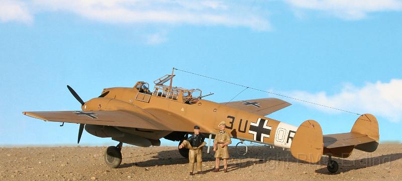 Bf 110 E Trop Eduard 1-48 Hellinger Othmar 02.JPG